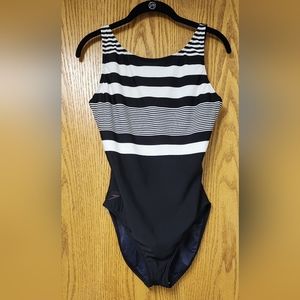 Speedo Womans Swimwear Size 14
